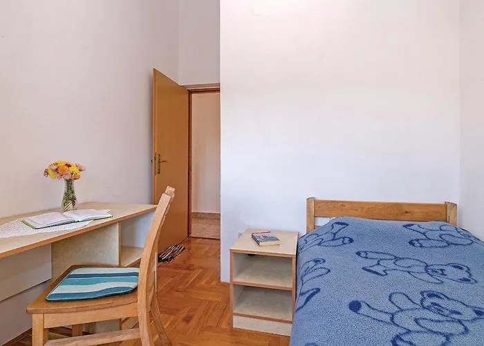 Zz Lägenhet Posedarje